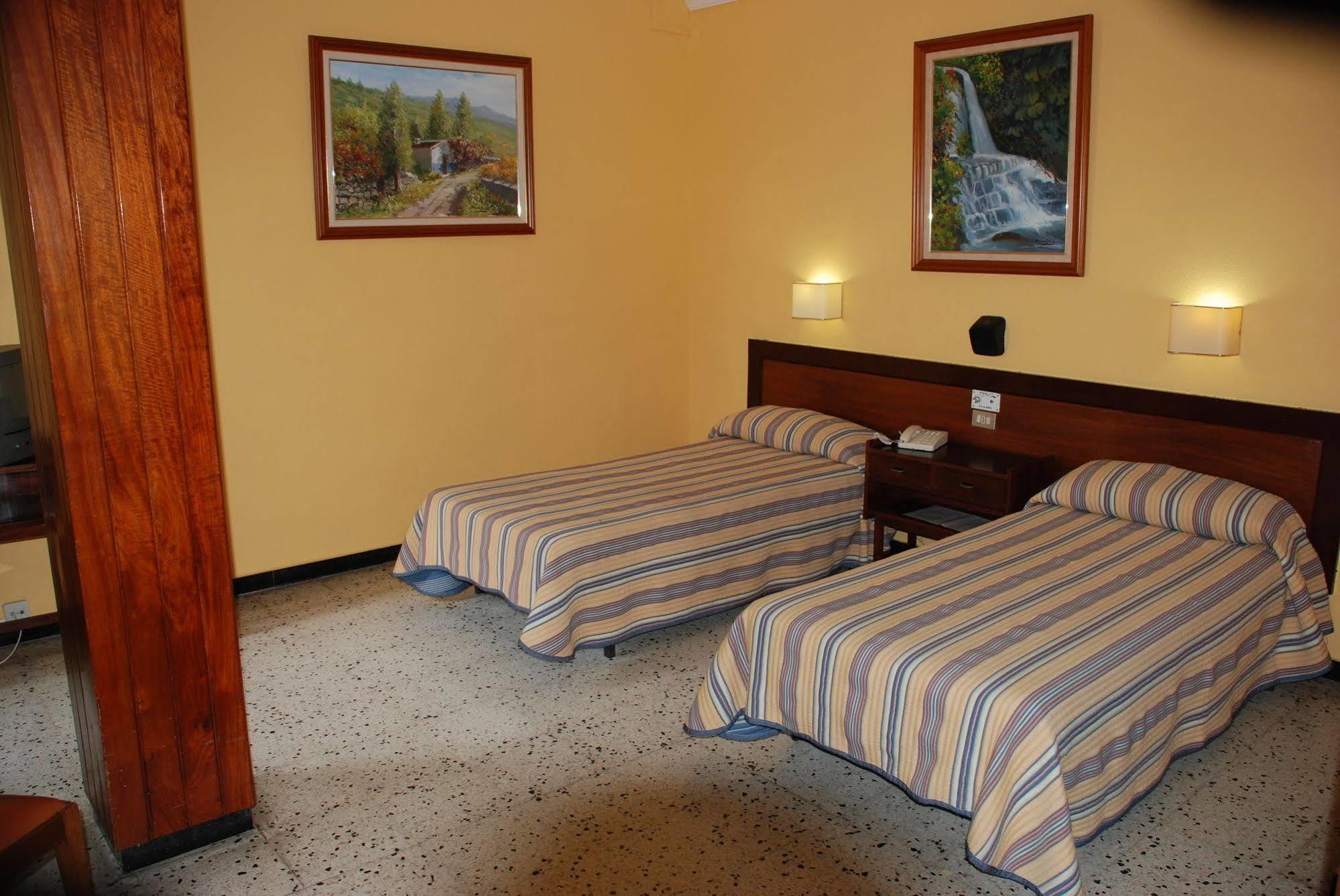 Hotel Olympia Las Palmas de Gran Canaria Luaran gambar