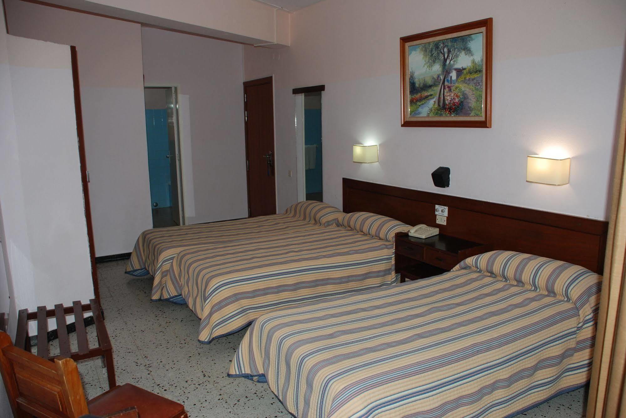 Hotel Olympia Las Palmas de Gran Canaria Luaran gambar